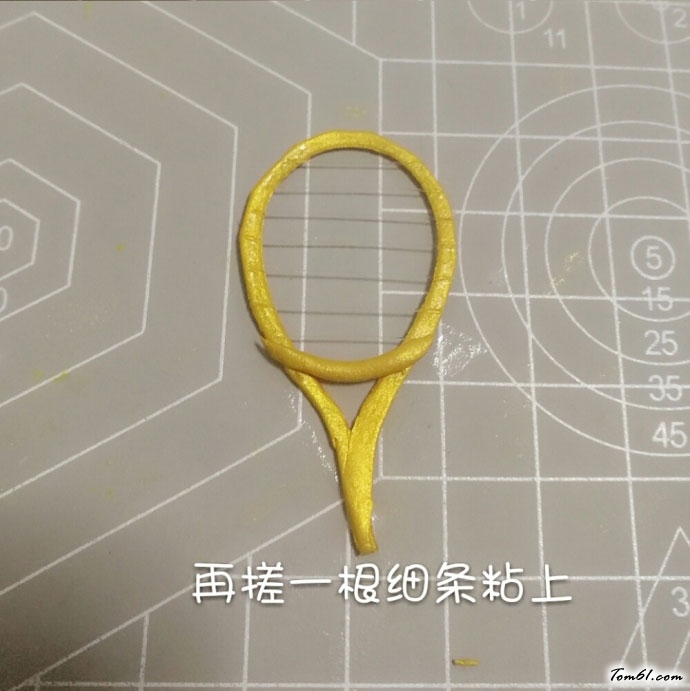 粘土制作出来的网球拍教程