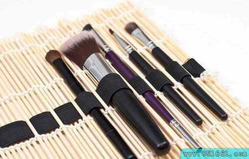 化妆工具包DIY废物利用的创意制作图解教