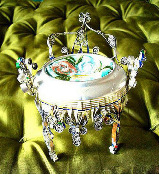 易拉罐的废物利用的创意制作图解教程3