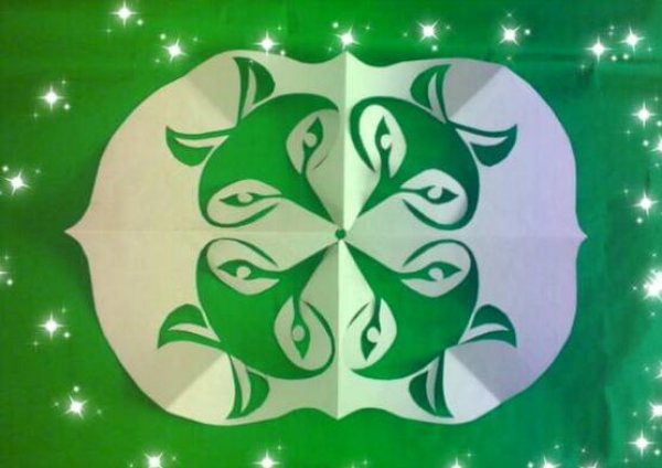 可爱的小狐狸2剪纸图案与图解教程