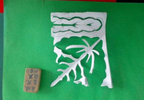 植物剪纸图案大全及方法-精美的荷花图片7