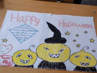 漂亮易画英语手抄报手抄报版面设计图