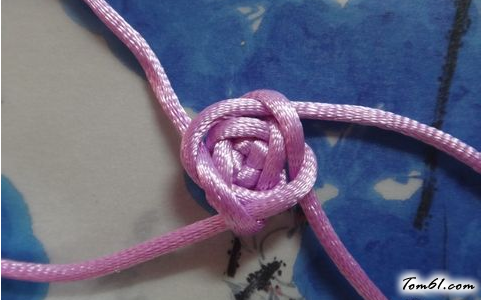 吉祥结玫瑰花的编法和编织教程图片6