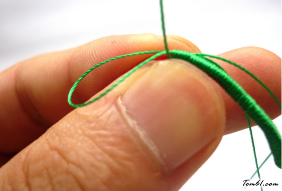 纽扣结手链的手工制作教程图解图片6