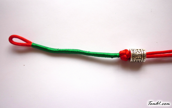 纽扣结手链的手工制作教程图解图片13