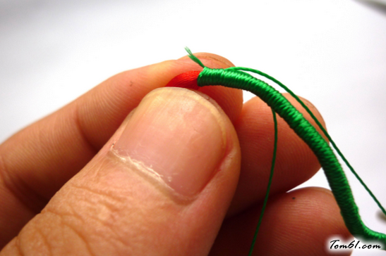 纽扣结手链的手工制作教程图解图片10