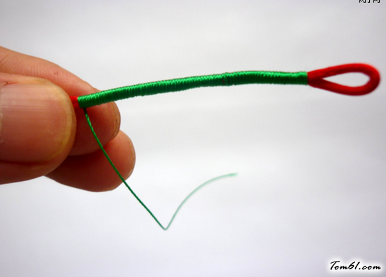 纽扣结手链的手工制作教程图解图片4