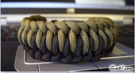 伞绳编织手链的编法和编织教程图片7