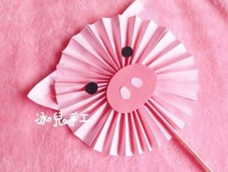 粉红小猪扇子图解教程图片1 粉红小猪扇子图解教程图片1