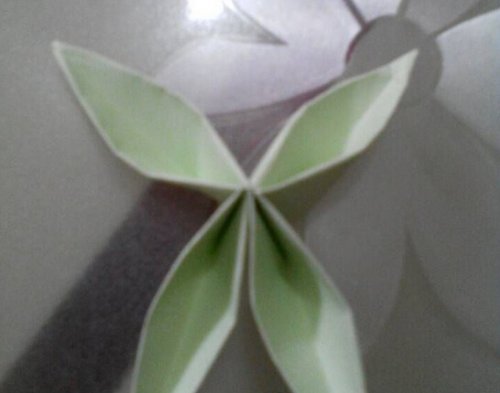 四叶草折纸简易教程-简单漂亮的四叶草图片12