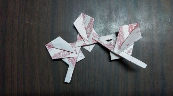 莲花折纸步骤 纸币五瓣莲图片15