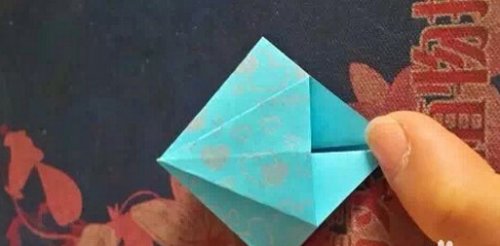 立体四叶草折法图解-简单漂亮的四叶草图片7