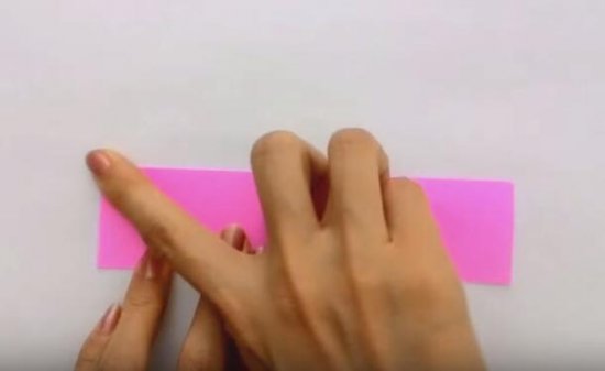 拖鞋的折纸方法步骤图片5