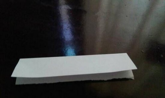 雪花折纸教程步骤图  折纸雪花的方法图片1