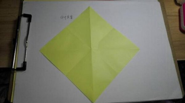 蝎子的折纸图解 怎么折出一只纸蝎子1图片2