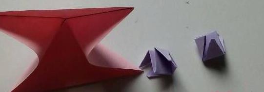 精致小花球折纸图片13