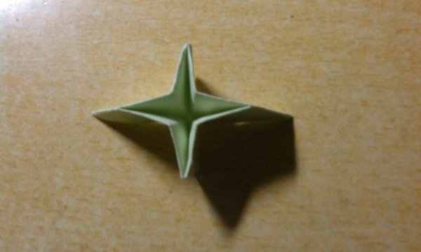 精美的立体花球图片12