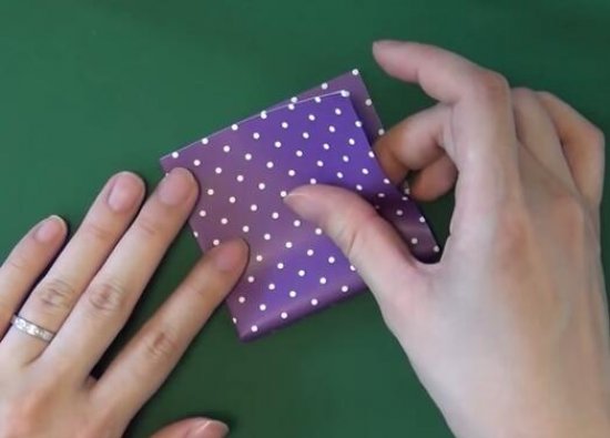 怎么折出一把油纸伞图片4