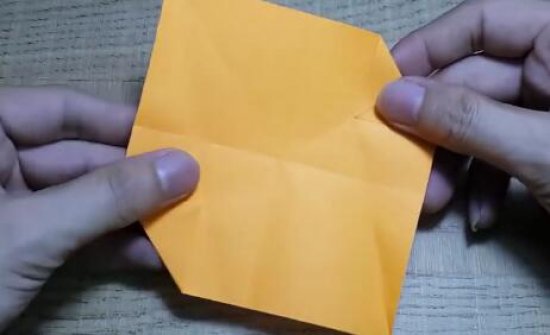 黄色纸伞的折纸方法 怎么折出一把油纸伞图片9