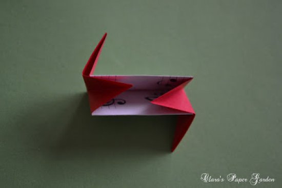 五角星花球怎么折，花球折纸图解教程图片8