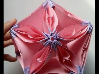 精致小花球折纸图解与方法教程