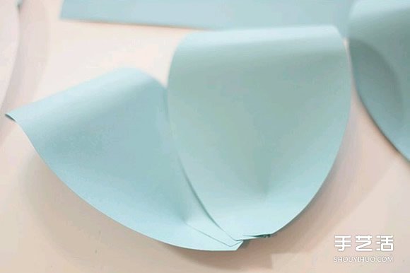 简单纸花的制作方法过程 手工纸花制作方法图解图片5