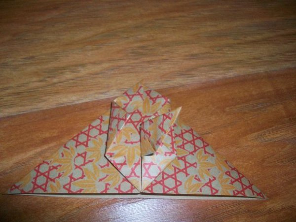 有翅膀的盒子应该怎么折图片11