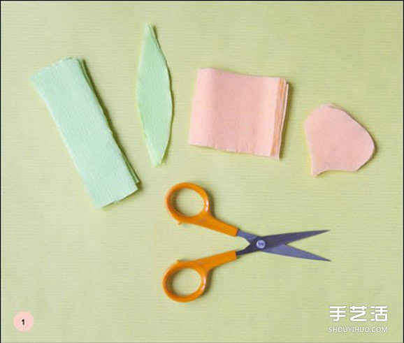 皱纹纸花的折法图解 用来制作漂亮的家居挂饰图片4