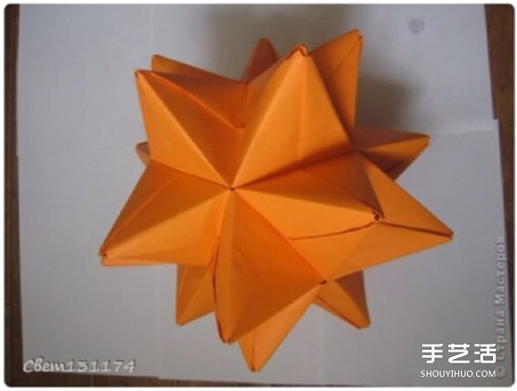手工立体花球折纸图解 俄罗斯花球的折法图片1