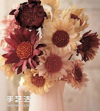 手工纸花的制作方法 与串珠结合的效果令人惊艳图片8