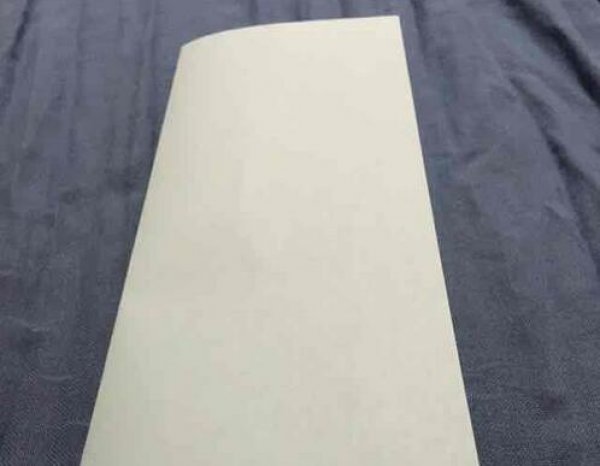 纸飞机的折纸教程图片4