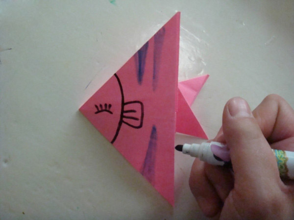 热带鱼折纸图解与方法教程2