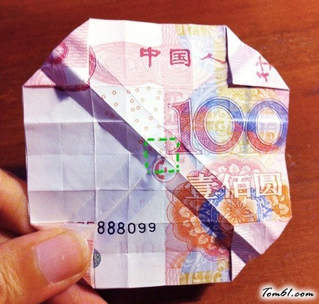 用钱折玫瑰的折纸图解与方法教程图片6